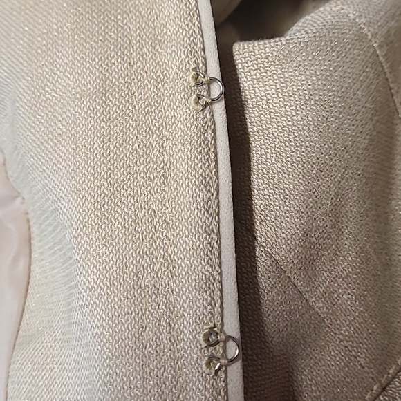 WHBM Military Style Beige Jacket. Size 00 - Picture 9 of 9